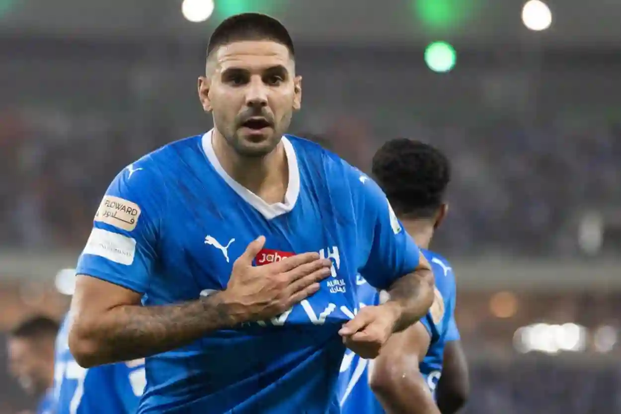 ما حدث في اللحظة الأخيرة قبل اتمام صفقة انتقال ميتروفيتش من الهلال الى الريان القطري